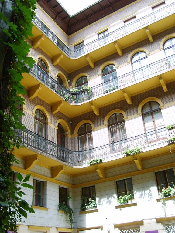 Cityheart Apartments بودابست الغرفة الصورة